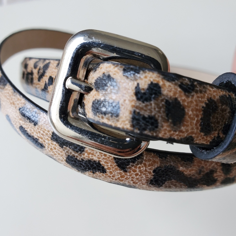 Leopard Print man made belt size Small